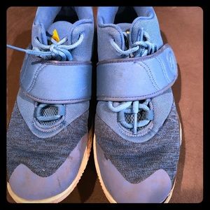 Boys Nike KD (Kevin Durant) basketball sneakers.